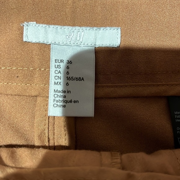 H&M Trousers - Picture 2 of 2